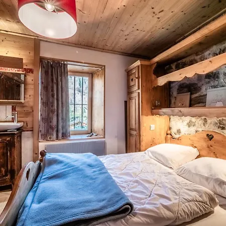 Bel - Fer Cheval Apartment *